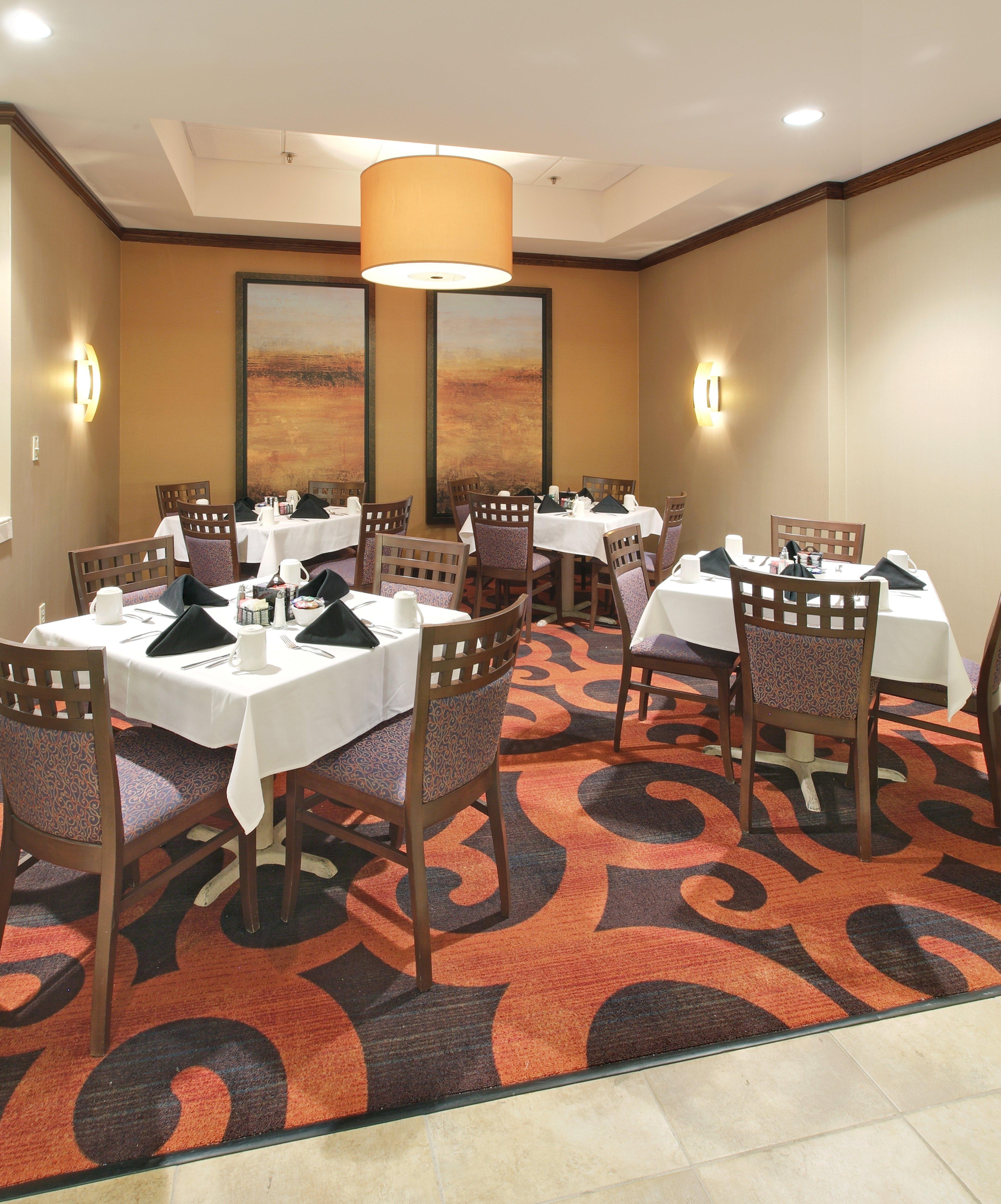 Holiday Inn Springdale-Fayetteville Area By Ihg Exterior photo